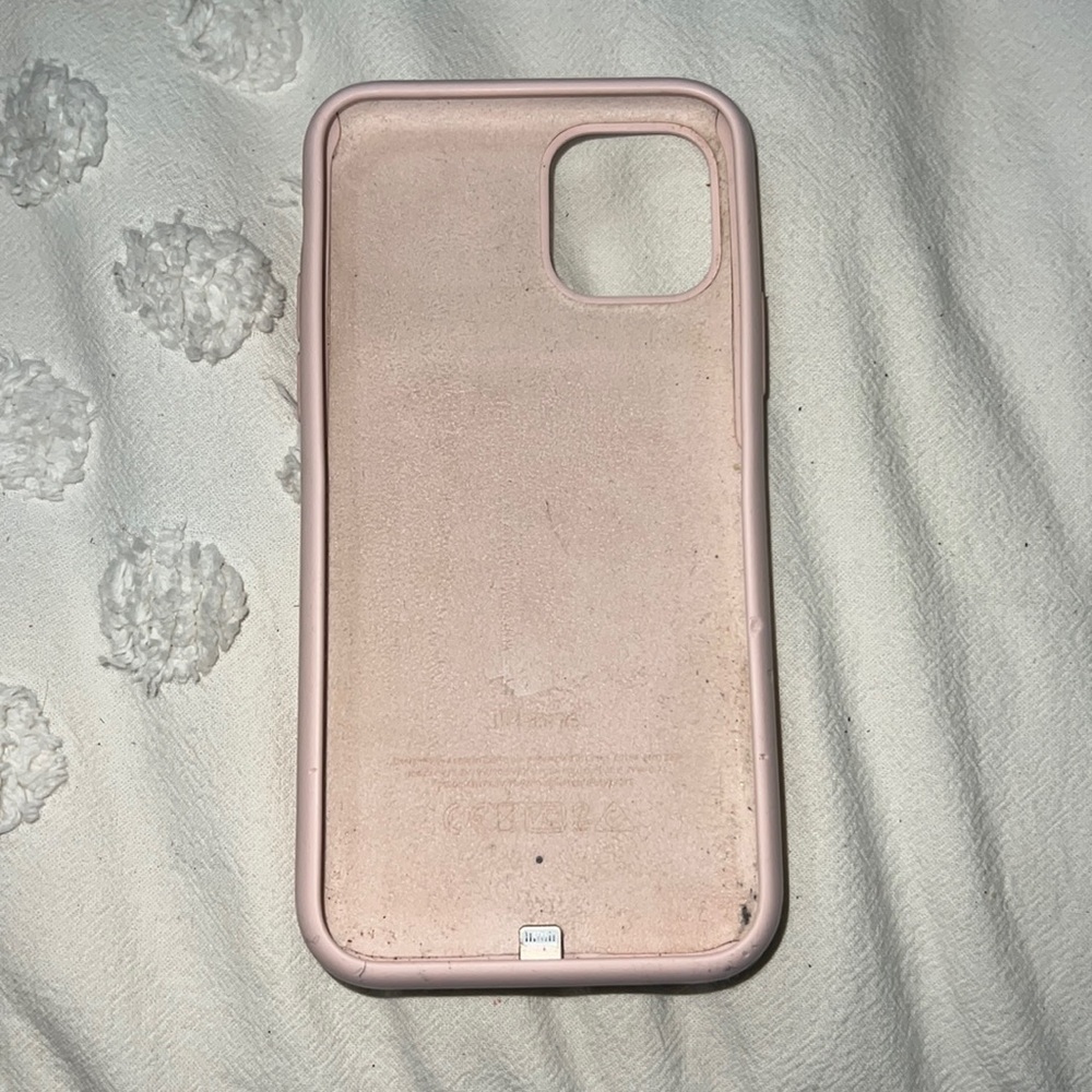 iPhone 11 battery case